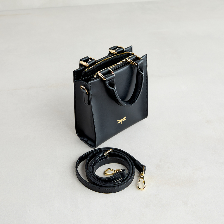 Black Handbag - Contigo