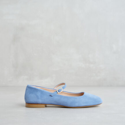LIGHT BLUE